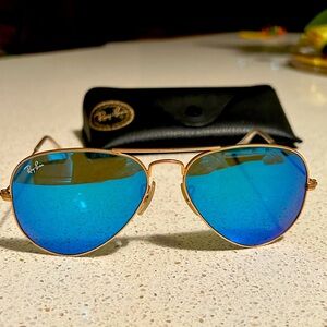 Blue Rayban Aviators